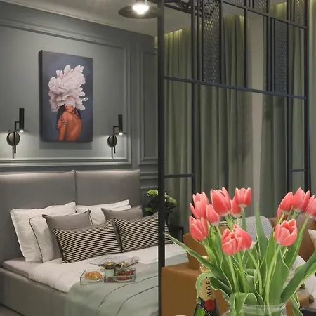 Glamour Jacuzzi Apartament