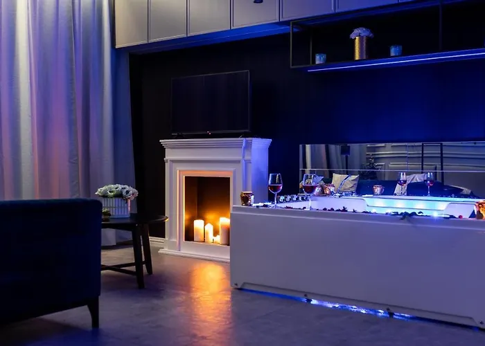 Glamour Jacuzzi Apartment