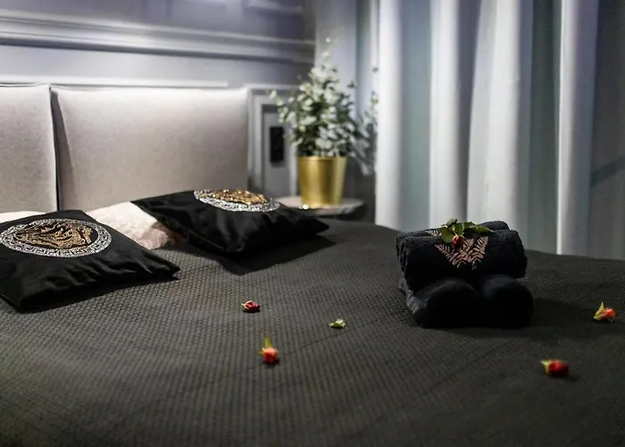 Glamour Jacuzzi Apartment