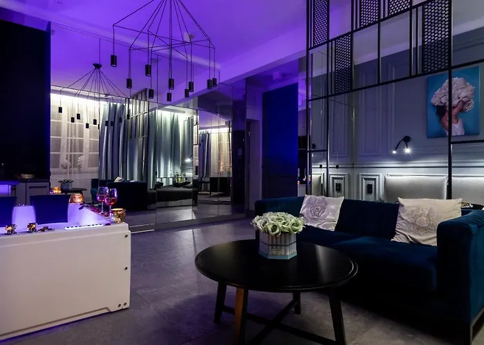 Glamour Jacuzzi Apartment